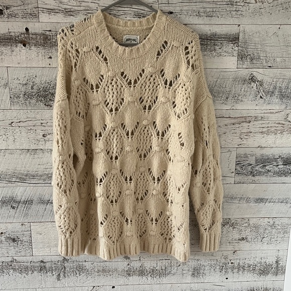 American Eagle Outfitters Sweaters - American Eagle Outfitters Women’s Cream Knit Sweater